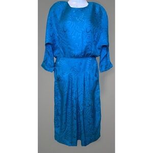 Cadaz Modest Style Women's  Silk Dress Evening Luxurious SZ 8 Modest Chic Luxury